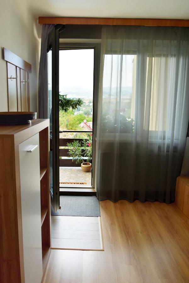 Apartment, Sun Terrace, Privat Parking Banska Bystrica Luaran gambar