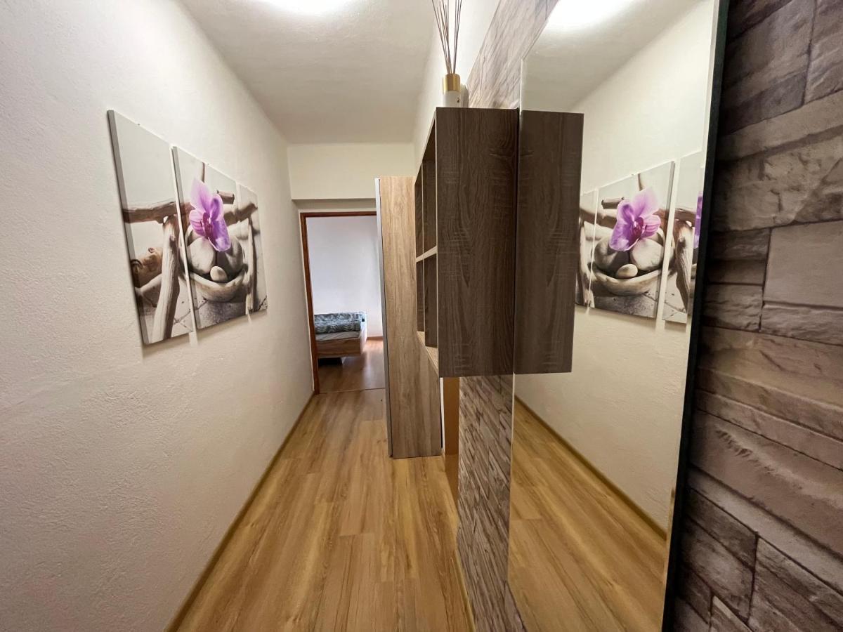 Apartment, Sun Terrace, Privat Parking Banska Bystrica Luaran gambar